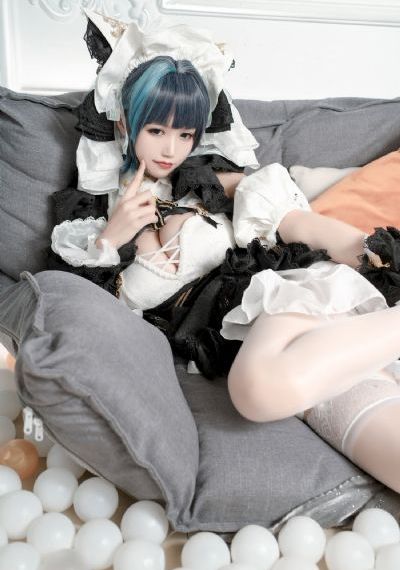 学长撕开我的乳罩慢慢揉捏电影