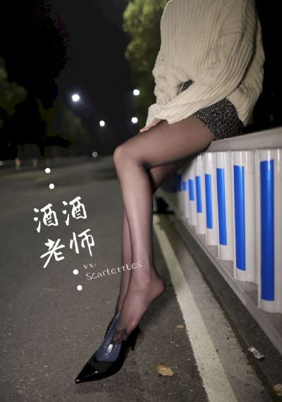 大胸喂奶秘书3p高h