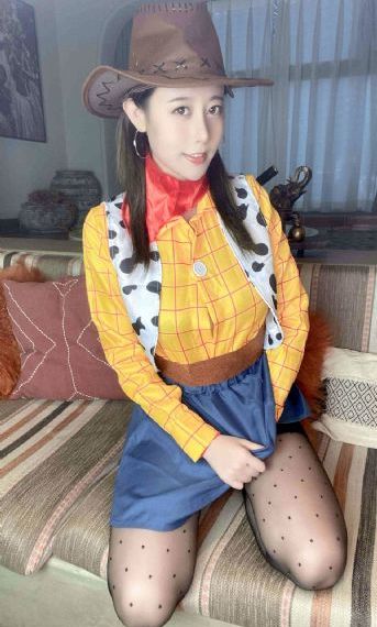 年轻的大乳少妇在线播放