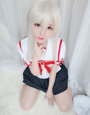 花吃了那女孩
