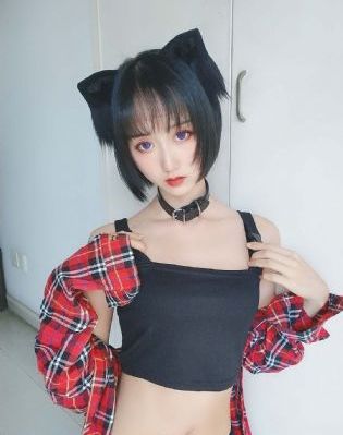 丰满年轻的继母6